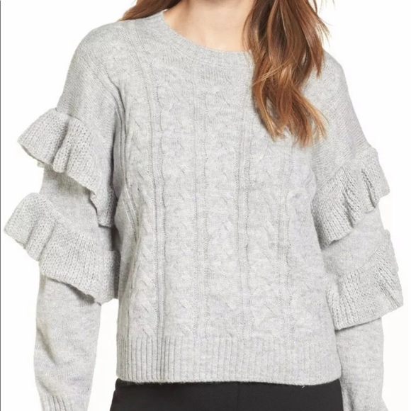 ✨NWT✨ Wayf Ruffle Sleeve Sweater - Picture 1 of 6